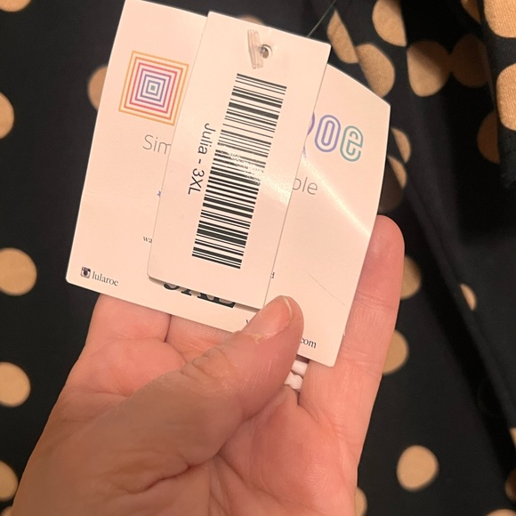 Nwt - Picture 3 of 4